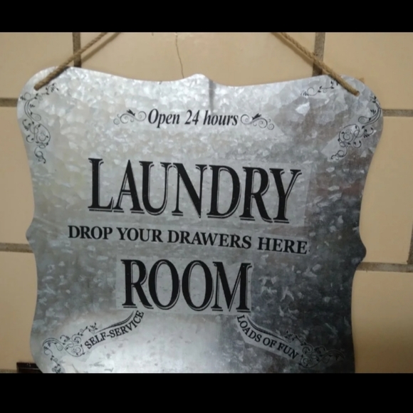 Hanging quotes with meaning. - Picture 2 of 4